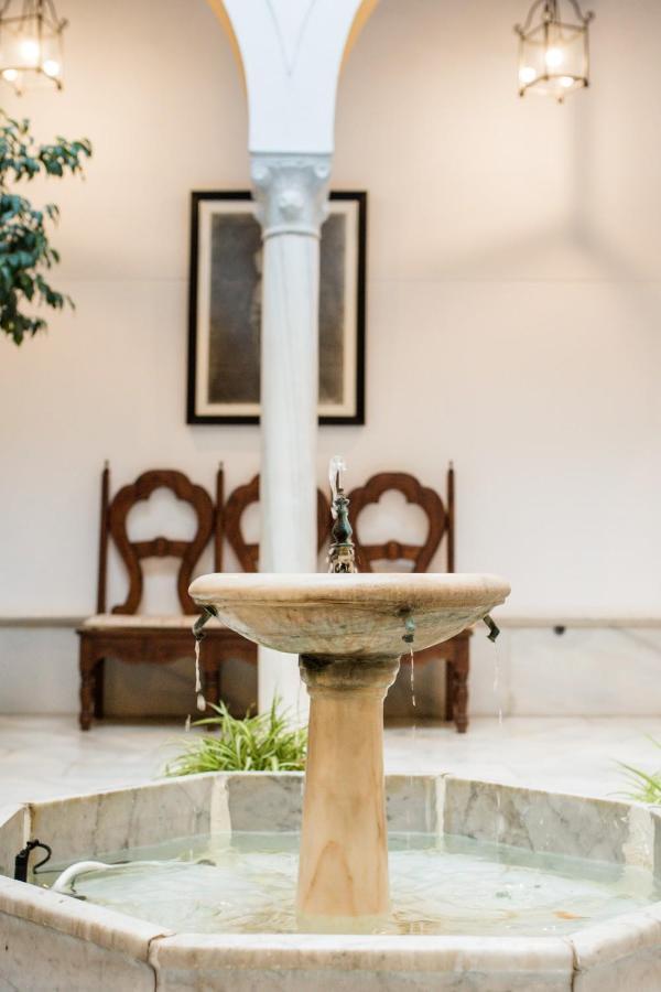 Magico Apartamento En Casa Palacio Del Siglo XVII Sevilla Exteriér fotografie