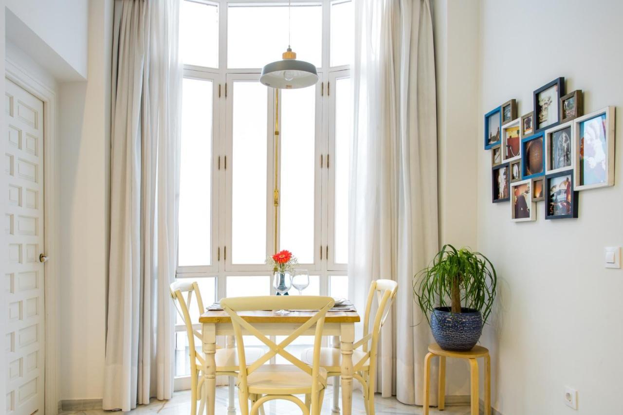 Magico Apartamento En Casa Palacio Del Siglo XVII Sevilla Exteriér fotografie