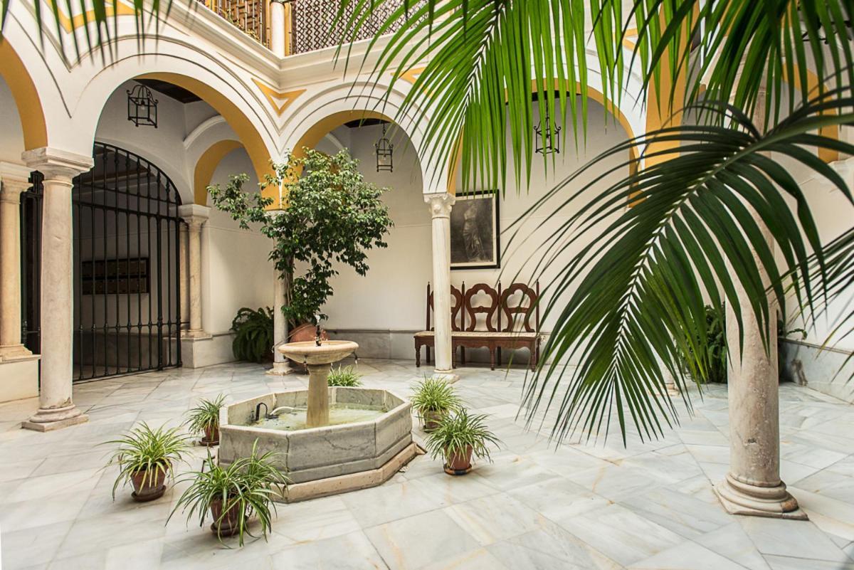 Magico Apartamento En Casa Palacio Del Siglo XVII Sevilla Exteriér fotografie